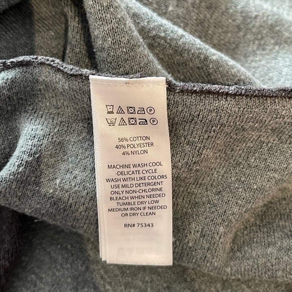 ***50% Off*** Rachel Zoe Sweater - Picture 4 of 4